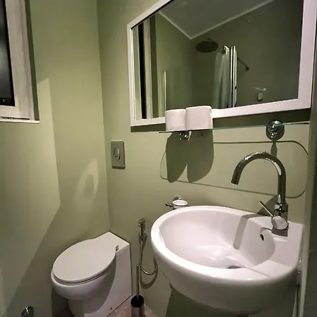 Kibilu - Via Palazzi - Stazione - Corso Buenos Aires - Shopping Area Apartment *